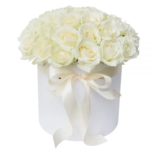 Moderno Arreglo Floral de Rosas Blancas