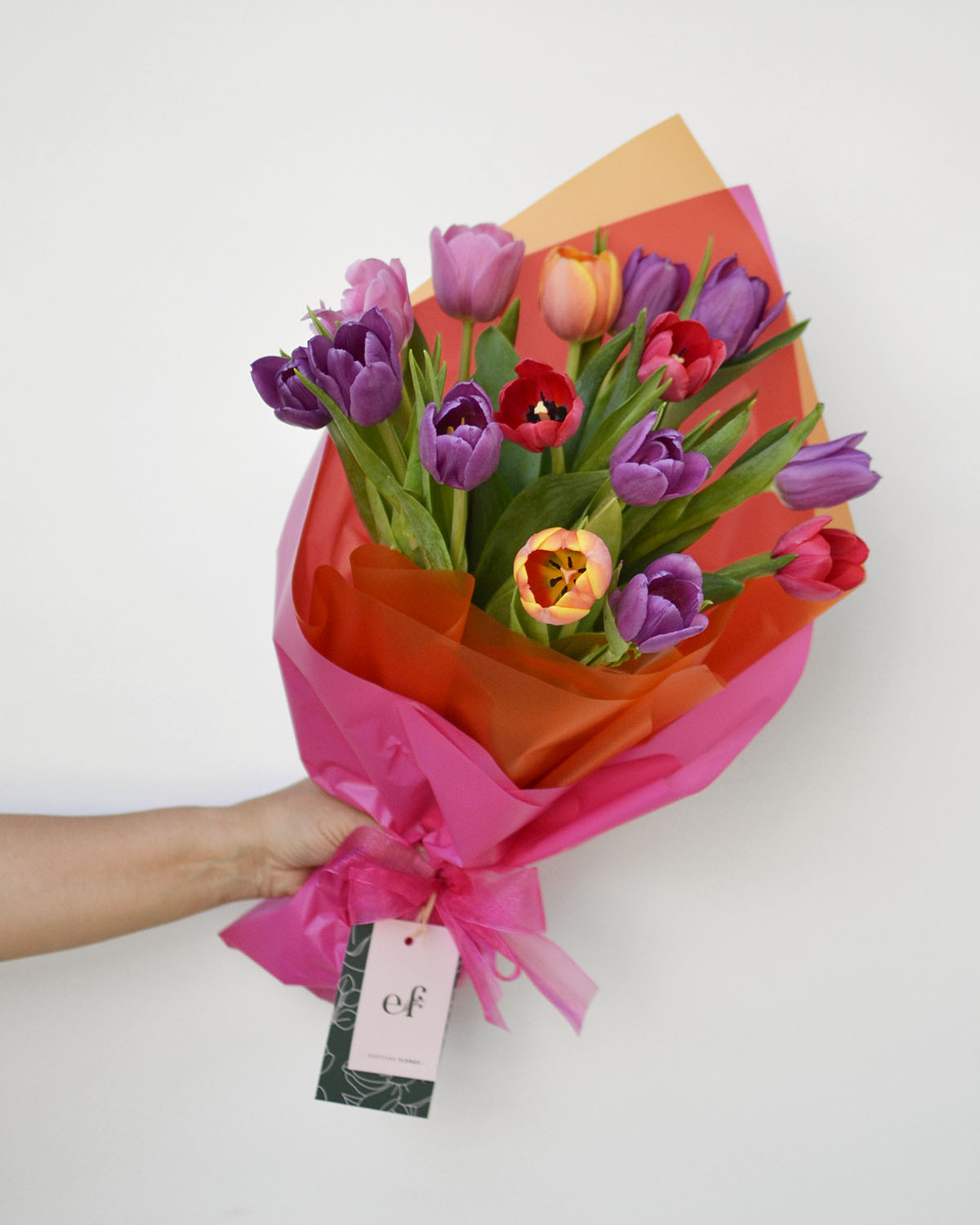 Ramo multicolor de tulipan – Flores a Domicilio