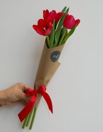 Ramo tulipanes dia de la mucjer
