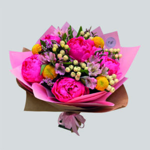 Ramo Peonías Fucsias & Berries Dorados – Exóticas Flores®