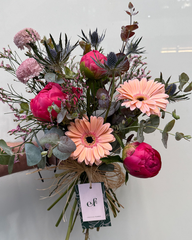 Ramo Peonías y Gerberas – Exóticas Flores®