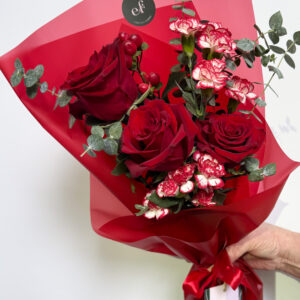 ramo 3 rosas rojas importadas flores a domicilio santiago